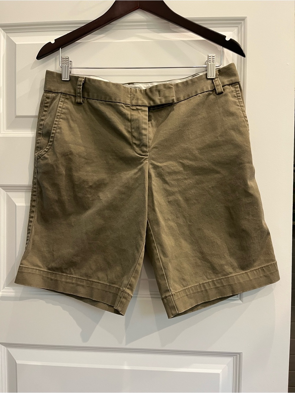 J. Crew City Fit Bermuda Shorts, Size 8, Olive Khaki - Picture 4 of 9